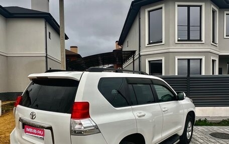 Toyota Land Cruiser Prado 150 рестайлинг 2, 2011 год, 2 890 000 рублей, 1 фотография