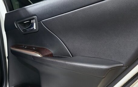 Toyota Camry, 2017 год, 2 250 000 рублей, 11 фотография