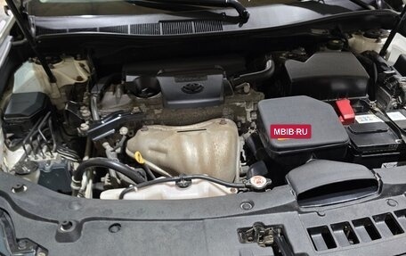 Toyota Camry, 2017 год, 2 250 000 рублей, 20 фотография