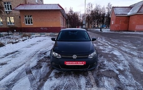 Volkswagen Polo VI (EU Market), 2011 год, 570 000 рублей, 2 фотография