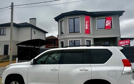 Toyota Land Cruiser Prado 150 рестайлинг 2, 2011 год, 2 890 000 рублей, 2 фотография