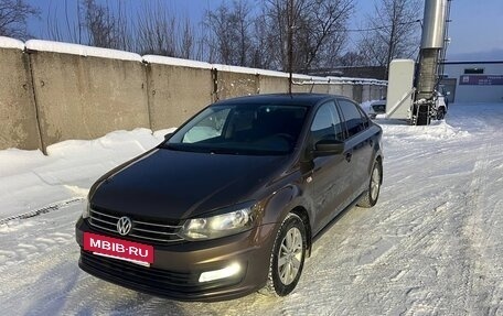 Volkswagen Polo VI (EU Market), 2016 год, 890 000 рублей, 2 фотография