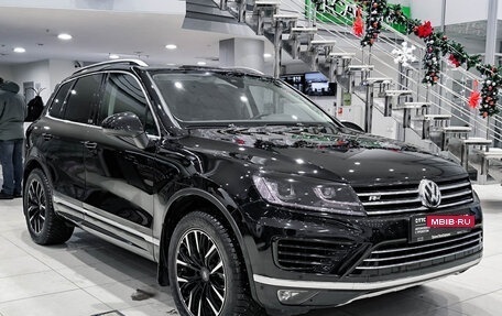 Volkswagen Touareg III, 2016 год, 2 950 000 рублей, 3 фотография