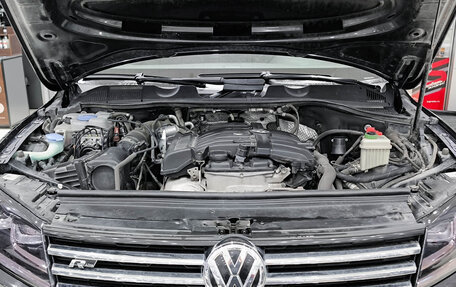 Volkswagen Touareg III, 2016 год, 2 950 000 рублей, 11 фотография