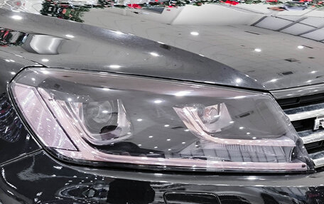 Volkswagen Touareg III, 2016 год, 2 950 000 рублей, 21 фотография