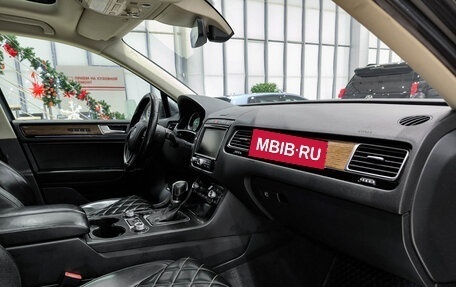 Volkswagen Touareg III, 2016 год, 2 950 000 рублей, 13 фотография