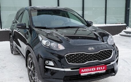 KIA Sportage IV рестайлинг, 2019 год, 2 399 000 рублей, 7 фотография