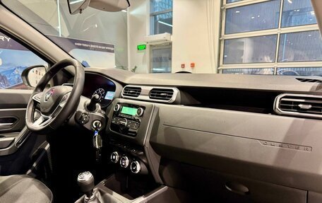 Renault Duster, 2021 год, 1 899 000 рублей, 13 фотография