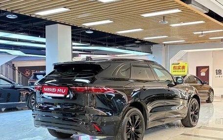 Jaguar F-Pace, 2023 год, 5 779 000 рублей, 19 фотография