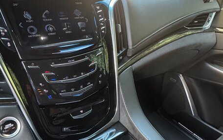 Cadillac Escalade IV, 2019 год, 7 790 000 рублей, 10 фотография