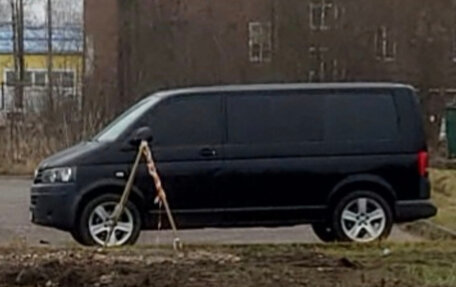 Volkswagen Caravelle T5, 2012 год, 2 030 000 рублей, 7 фотография