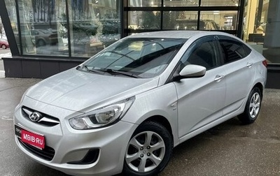 Hyundai Solaris II рестайлинг, 2011 год, 639 000 рублей, 1 фотография