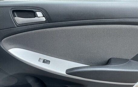 Hyundai Solaris II рестайлинг, 2011 год, 639 000 рублей, 13 фотография