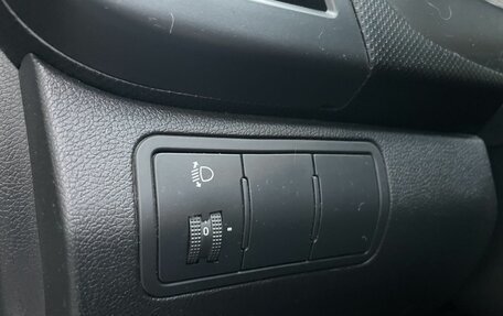 Hyundai Solaris II рестайлинг, 2011 год, 639 000 рублей, 16 фотография