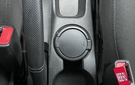 Hyundai Solaris II рестайлинг, 2011 год, 639 000 рублей, 22 фотография