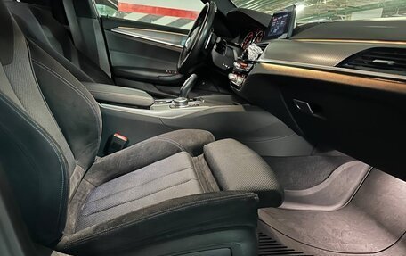 BMW 5 серия, 2018 год, 3 750 000 рублей, 12 фотография