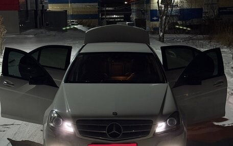 Mercedes-Benz C-Класс, 2013 год, 1 450 000 рублей, 2 фотография