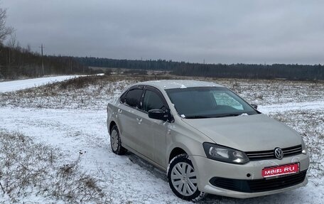 Volkswagen Polo VI (EU Market), 2012 год, 700 000 рублей, 1 фотография