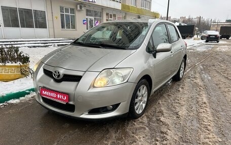 Toyota Auris II, 2007 год, 750 000 рублей, 1 фотография