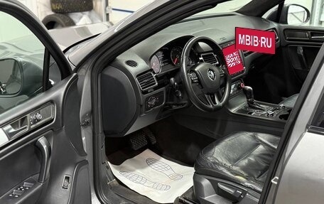 Volkswagen Touareg III, 2011 год, 1 550 000 рублей, 3 фотография