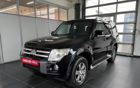 Mitsubishi Pajero IV, 2011 год, 1 964 500 рублей, 3 фотография