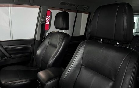 Mitsubishi Pajero IV, 2011 год, 1 964 500 рублей, 10 фотография