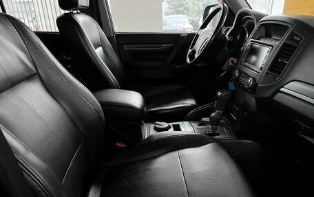 Mitsubishi Pajero IV, 2011 год, 1 964 500 рублей, 14 фотография