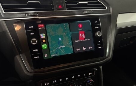 Volkswagen Tiguan II, 2019 год, 2 300 000 рублей, 37 фотография