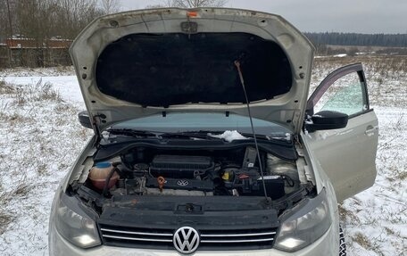 Volkswagen Polo VI (EU Market), 2012 год, 700 000 рублей, 3 фотография