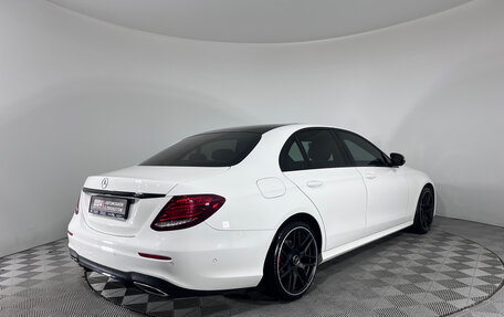 Mercedes-Benz E-Класс, 2016 год, 2 499 000 рублей, 6 фотография