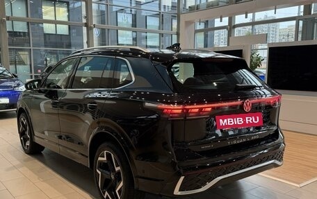 Volkswagen Tiguan, 2025 год, 4 990 000 рублей, 9 фотография