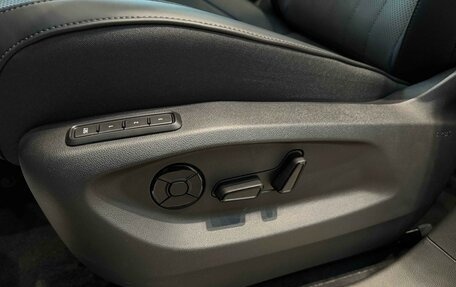 Volkswagen Tiguan, 2025 год, 4 990 000 рублей, 27 фотография