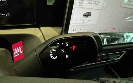 Volkswagen Tiguan, 2025 год, 4 990 000 рублей, 28 фотография