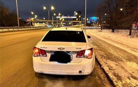 Chevrolet Cruze II, 2012 год, 350 000 рублей, 3 фотография