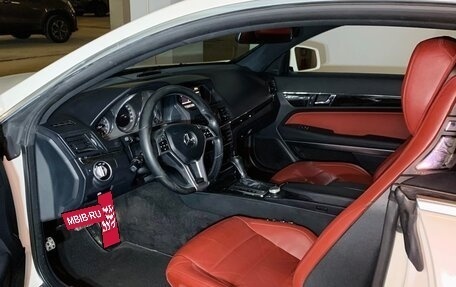 Mercedes-Benz E-Класс, 2012 год, 1 250 000 рублей, 20 фотография