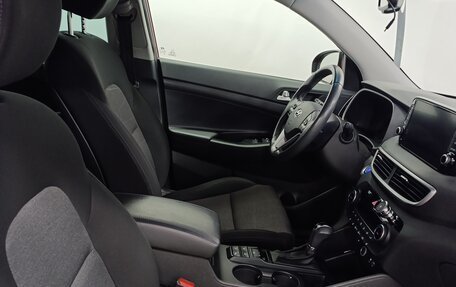 Hyundai Tucson III, 2018 год, 1 890 000 рублей, 21 фотография