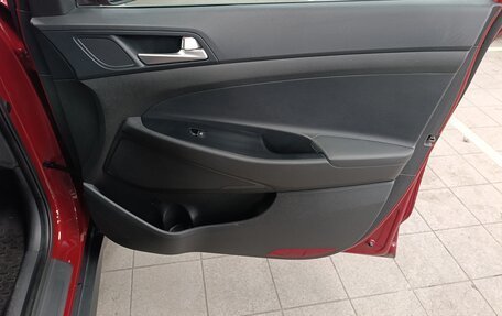 Hyundai Tucson III, 2018 год, 1 890 000 рублей, 20 фотография