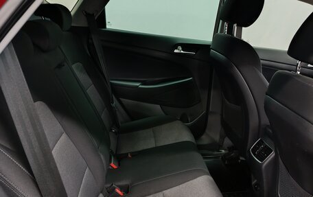 Hyundai Tucson III, 2018 год, 1 890 000 рублей, 19 фотография