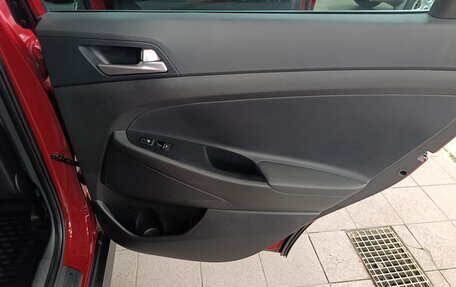 Hyundai Tucson III, 2018 год, 1 890 000 рублей, 18 фотография