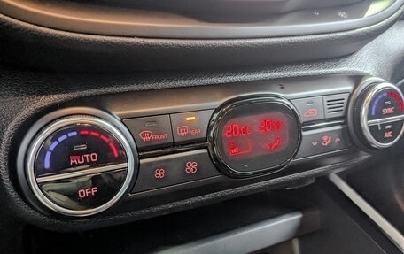 KIA Soul III, 2022 год, 2 290 000 рублей, 24 фотография