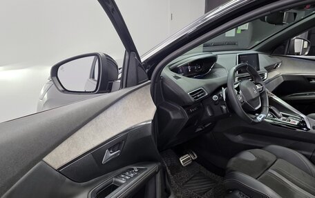 Peugeot 5008 II, 2021 год, 2 210 000 рублей, 10 фотография