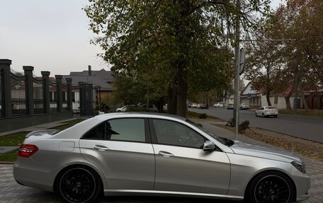 Mercedes-Benz E-Класс, 2010 год, 1 350 000 рублей, 6 фотография