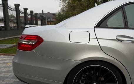 Mercedes-Benz E-Класс, 2010 год, 1 350 000 рублей, 11 фотография