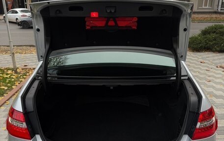 Mercedes-Benz E-Класс, 2010 год, 1 350 000 рублей, 21 фотография