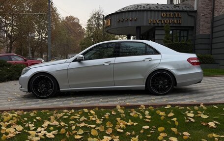 Mercedes-Benz E-Класс, 2010 год, 1 350 000 рублей, 15 фотография