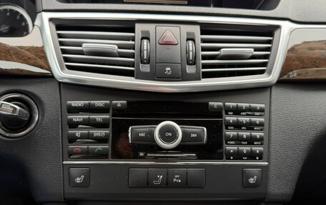 Mercedes-Benz E-Класс, 2010 год, 1 350 000 рублей, 33 фотография