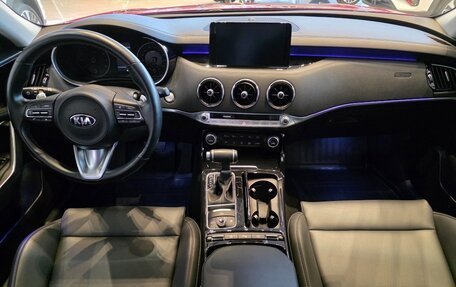 KIA Stinger I, 2021 год, 3 150 000 рублей, 11 фотография