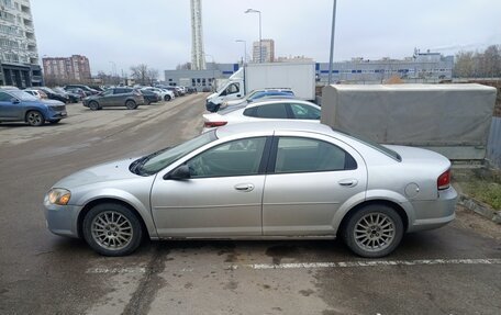 Chrysler Sebring II, 2005 год, 267 000 рублей, 2 фотография