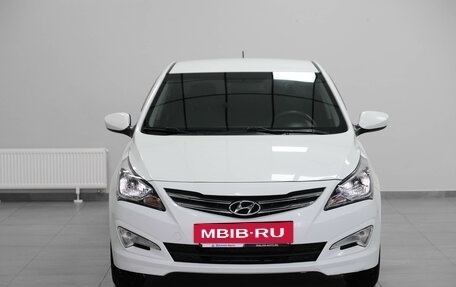 Hyundai Solaris II рестайлинг, 2016 год, 890 000 рублей, 5 фотография