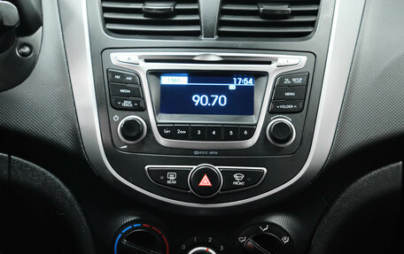 Hyundai Solaris II рестайлинг, 2016 год, 890 000 рублей, 15 фотография